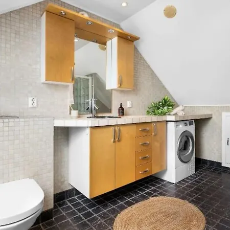 Cozy Detached *